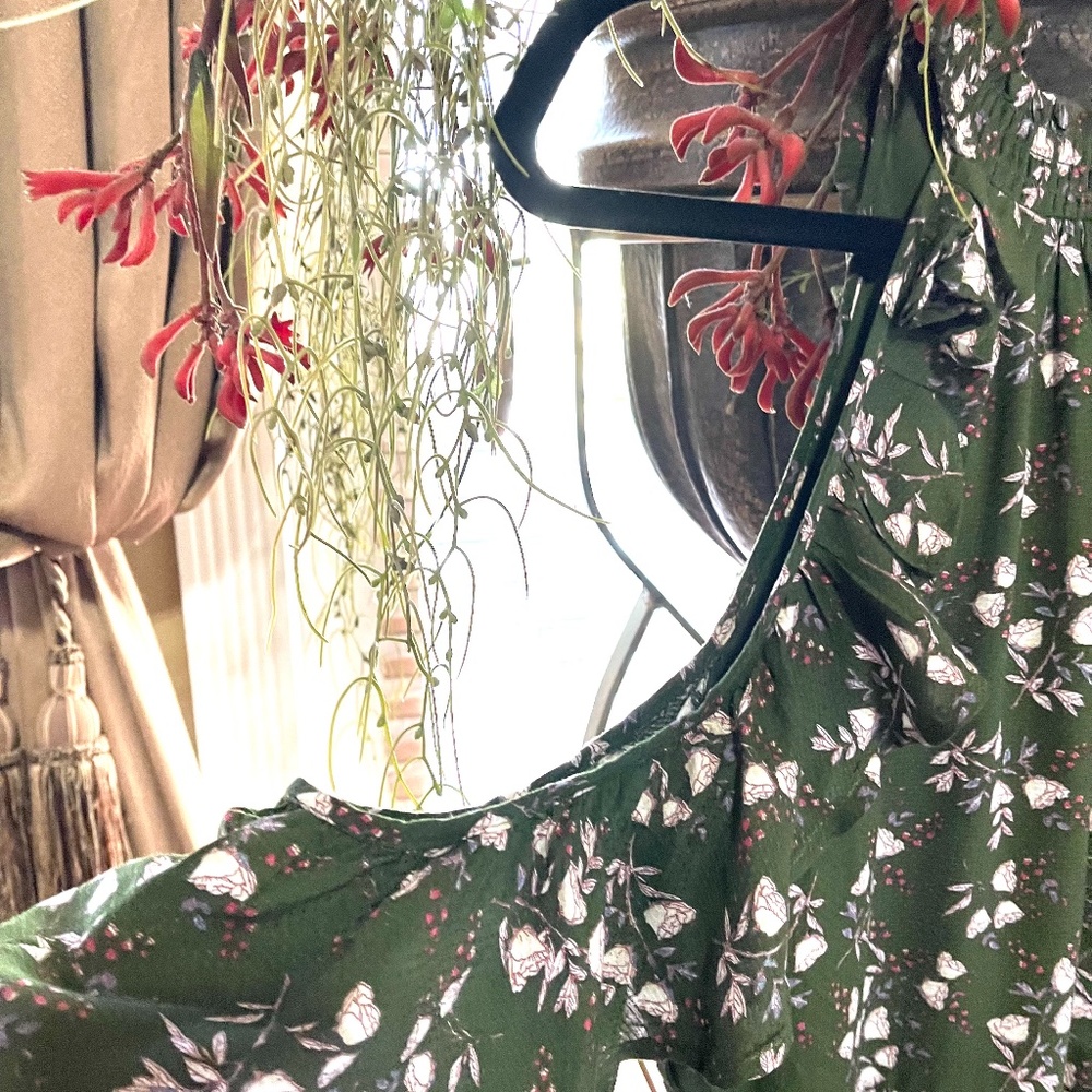 Boho chic maxi dress. - Picture 3 of 7